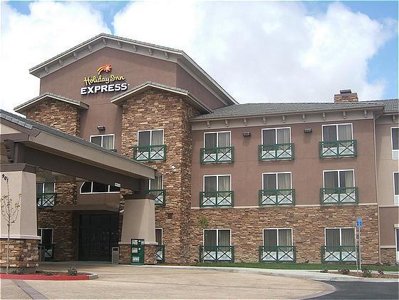 Holiday Inn Express Tehachapi By Ihg Exterior photo